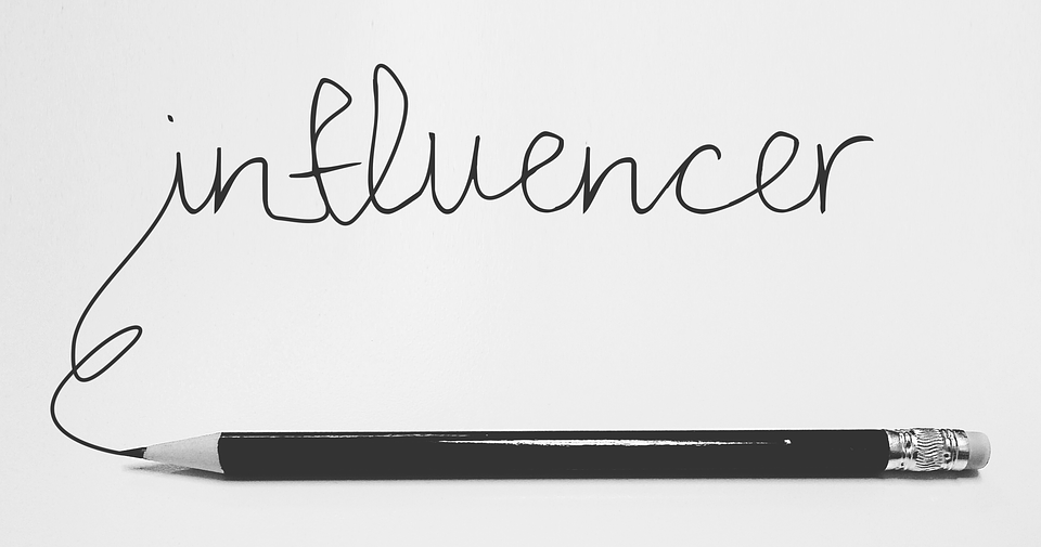 influencers-3151032_960_720.png